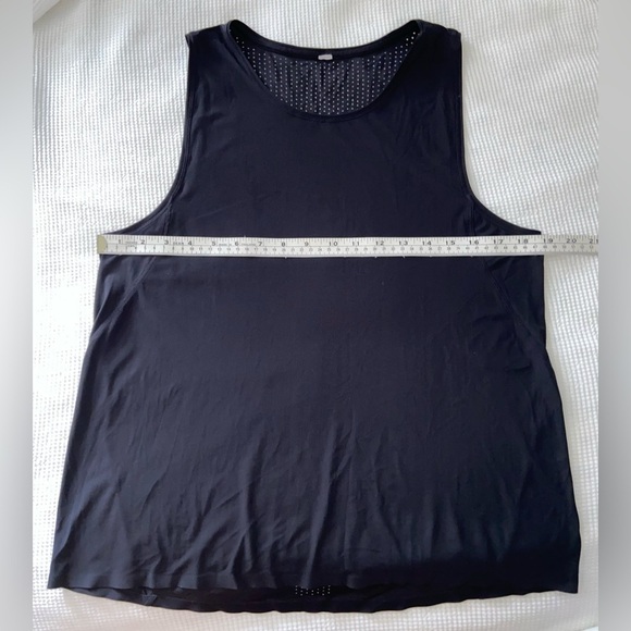 Women’s LULULEMON Athletica Run On black Tank size 8 - Picture 6 of 10